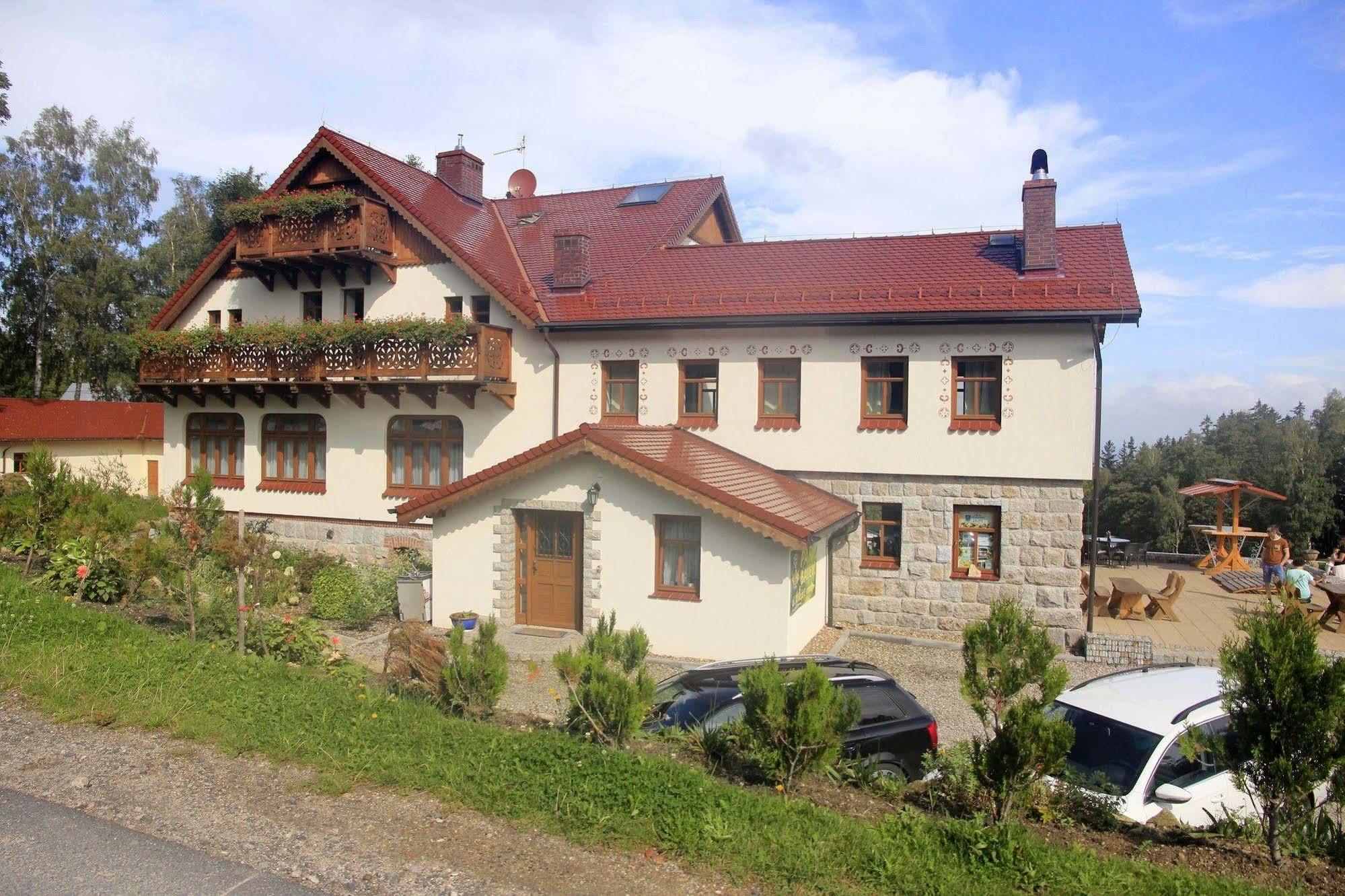 Przystanek Bavaria - Sauny, Parking Oraz Wstep Do Parku Bajek W Cenie! Karpacz Luaran gambar